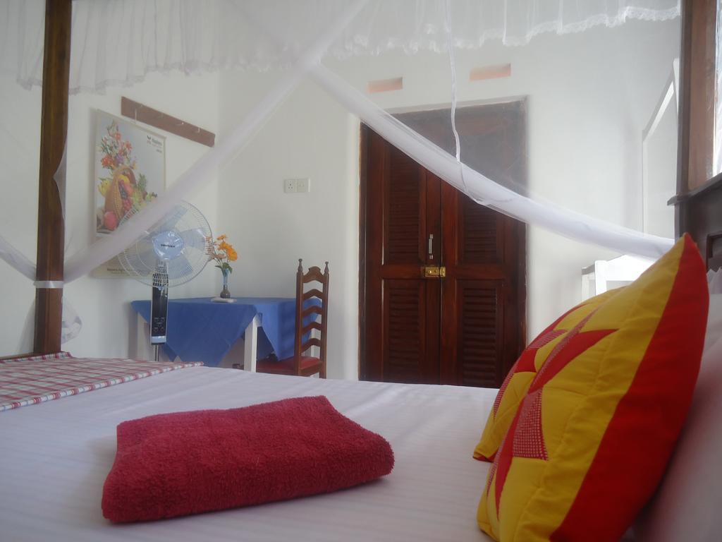 Sanaya Homestay Tangalle Extérieur photo
